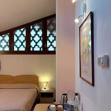 Al Pesce Vela Bed & Breakfast